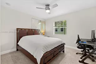 630 SE 15th St, Fort Lauderdale, FL 33316 - Photo 17