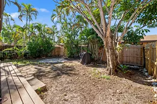 2350 Pecan Ct, Pembroke Pines, FL 33026 - Photo 41