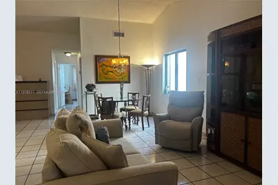 461 SW 89th Ct, Miami, FL 33174 - Photo 7