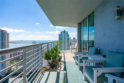 335 S Biscayne Blvd #3909, Miami, FL 33131 - Photo 3