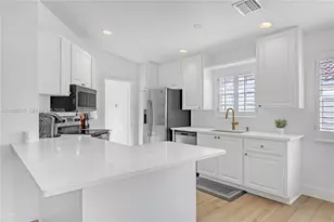 907 SW Balmoral Trce, Stuart, FL 34997 - Photo 5