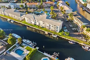 455 Paradise Isle Blvd, Hallandale Beach, FL 33009 - Photo 25