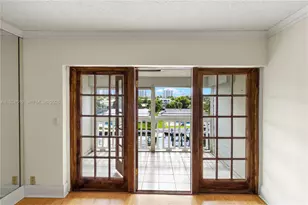 455 Paradise Isle Blvd, Hallandale Beach, FL 33009 - Photo 49