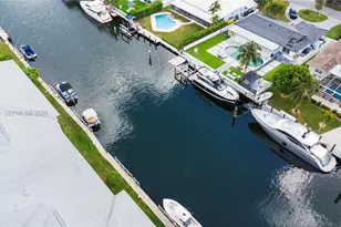 455 Paradise Isle Blvd, Hallandale Beach, FL 33009 - Photo 59