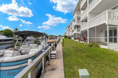 455 Paradise Isle Blvd #402, Hallandale Beach, FL 33009 - Photo 43