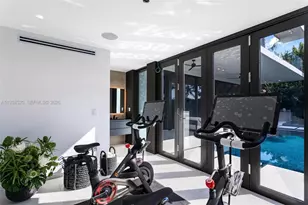 13000 N Bayshore Dr, North Miami, FL 33181 - Photo 63