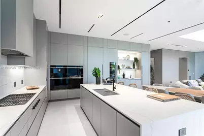 13000 N Bayshore Dr, North Miami, FL 33181 - Photo 33