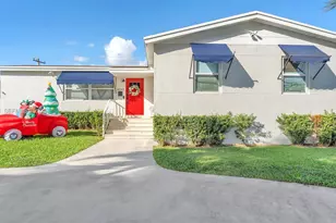 8261 SW 27th St, Miami, FL 33155 - Photo 3