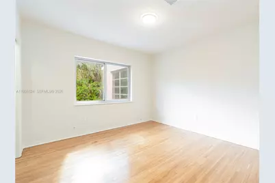 650 NE 60th St, Miami, FL 33137 - Photo 11