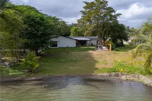 10415 SW 87th Ave, Miami, FL 33176 - Photo 47