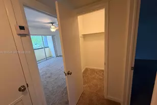 8713 SW 137th Ave, Miami, FL 33183 - Photo 15