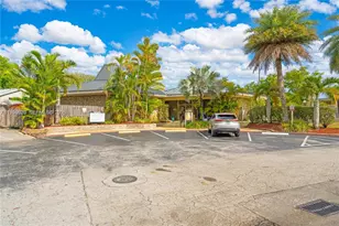 8713 SW 137th Ave, Miami, FL 33183 - Photo 25