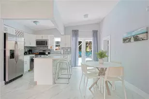 1370 NE 133rd St, North Miami, FL 33161 - Photo 7