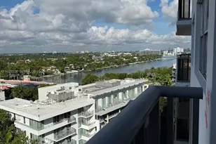 6039 Collins Ave, Miami Beach, FL 33140 - Photo 1