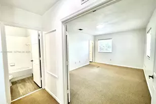 8234 SW 27th St, Miramar, FL 33025 - Photo 21