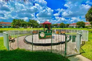 8234 SW 27th St, Miramar, FL 33025 - Photo 39