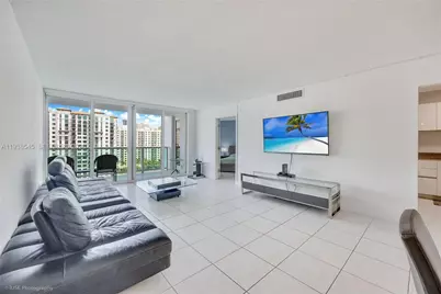 100 Bayview Dr #1231, Sunny Isles Beach, FL 33160 - Photo 17