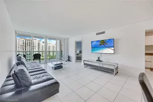 100 Bayview Dr, Sunny Isles Beach, FL 33160 - Photo 17