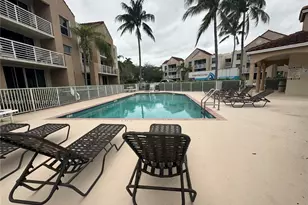 2711 Ocean Club Blvd, Hollywood, FL 33019 - Photo 23