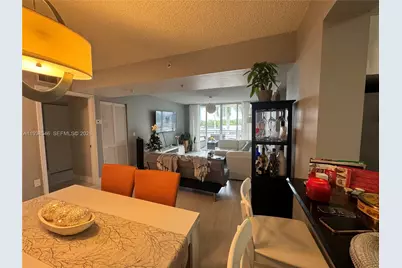 2711 Ocean Club Blvd #202, Hollywood, FL 33019 - Photo 5