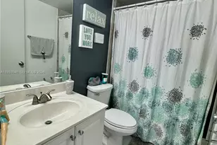 2711 Ocean Club Blvd, Hollywood, FL 33019 - Photo 9