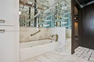 5660 Collins Ave, Miami Beach, FL 33140 - Photo 41