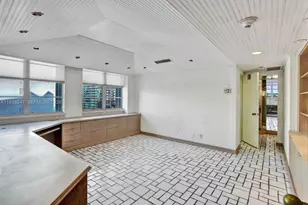5660 Collins Ave, Miami Beach, FL 33140 - Photo 49