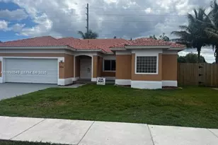 1304 SE 7th Ct, Homestead, FL 33033 - Photo 5