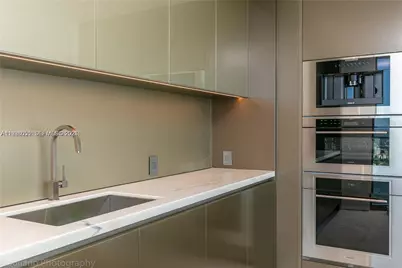 18975 Collins Ave #4705, Sunny Isles Beach, FL 33160 - Photo 19