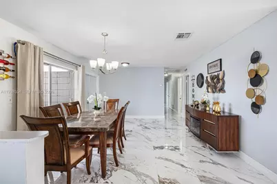 10330 SW 157th St, Miami, FL 33157 - Photo 7