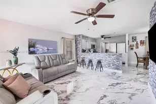 10330 SW 157th St, Miami, FL 33157 - Photo 9