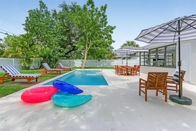 1335 NE 133rd St, North Miami, FL 33161 - Photo 9