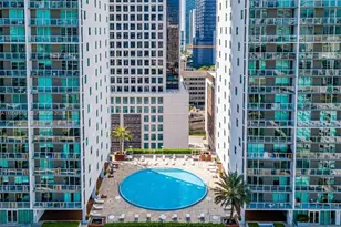 500 Brickell Ave, Miami, FL 33131 - Photo 9