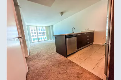 500 Brickell Ave #1406, Miami, FL 33131 - Photo 1