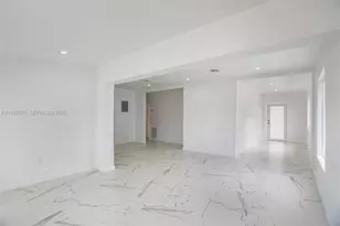 988 NW 10th St, Hallandale Beach, FL 33009 - Photo 5