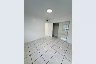 1860 SW 22nd St #8, Miami, FL 33145 - Photo 7