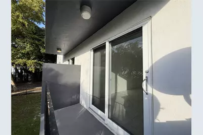 1860 SW 22nd St #8, Miami, FL 33145 - Photo 3