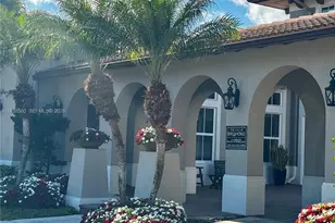 9219 SW 227th St, Cutler Bay, FL 33190 - Photo 7