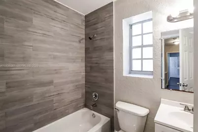 1315 NE 203 Street, Miami, FL 33179 - Photo 17