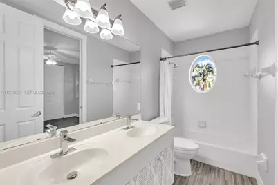 558 NW 118th Ave, Coral Springs, FL 33071 - Photo 31