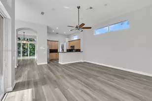 558 NW 118th Ave, Coral Springs, FL 33071 - Photo 15