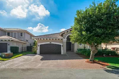 7548 SW 190th St, Cutler Bay, FL 33157 - Photo 3