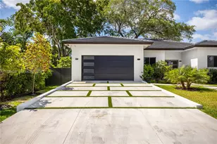1030 NE 121st St, Biscayne Park, FL 33161 - Photo 53