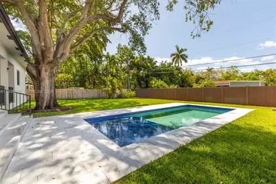 1030 NE 121st St, Biscayne Park, FL 33161 - Photo 39