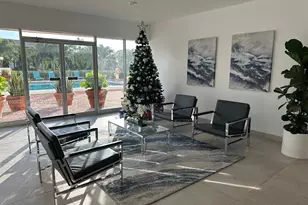 401 Golden Isles Dr, Hallandale Beach, FL 33009 - Photo 41