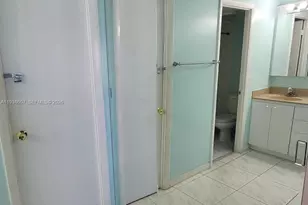 401 Golden Isles Dr, Hallandale Beach, FL 33009 - Photo 15