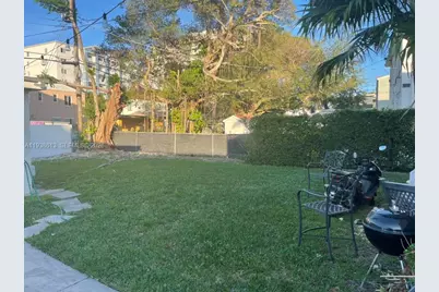 3741 SW 27th Ter, Miami, FL 33134 - Photo 17