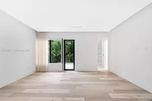 10536 NW 67th Terrace, Doral, FL 33178 - Photo 15