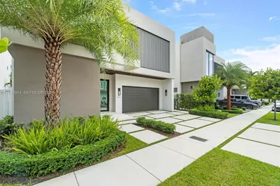 10536 NW 67th Ter #10536, Doral, FL 33178 - Photo 1