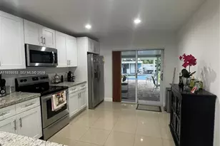 1369 Rainbow Ave, Palm Beach, FL 33406 - Photo 17